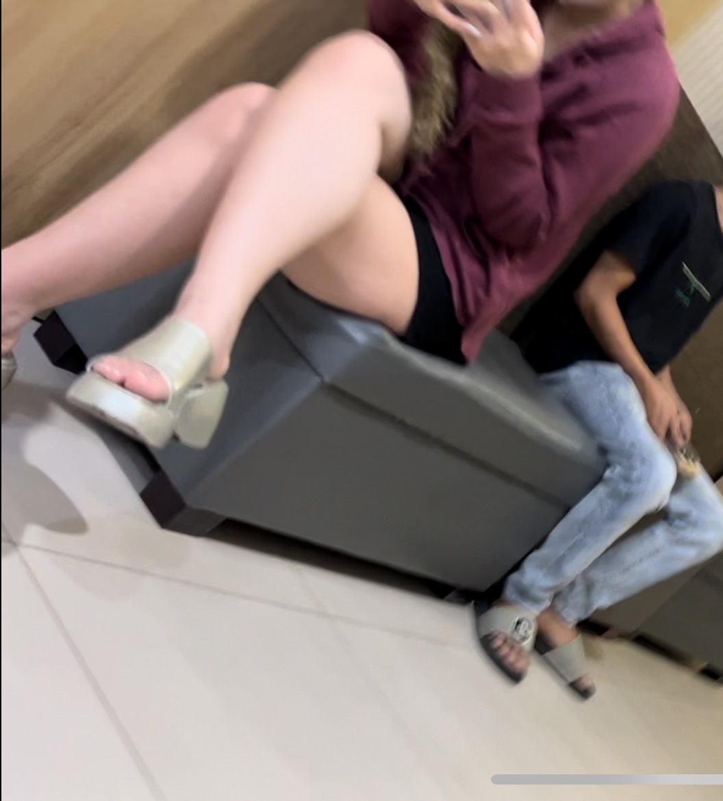 210568-0b0c24f5b887.jpg