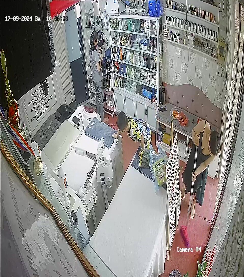 256549-81de0852e43a.jpg