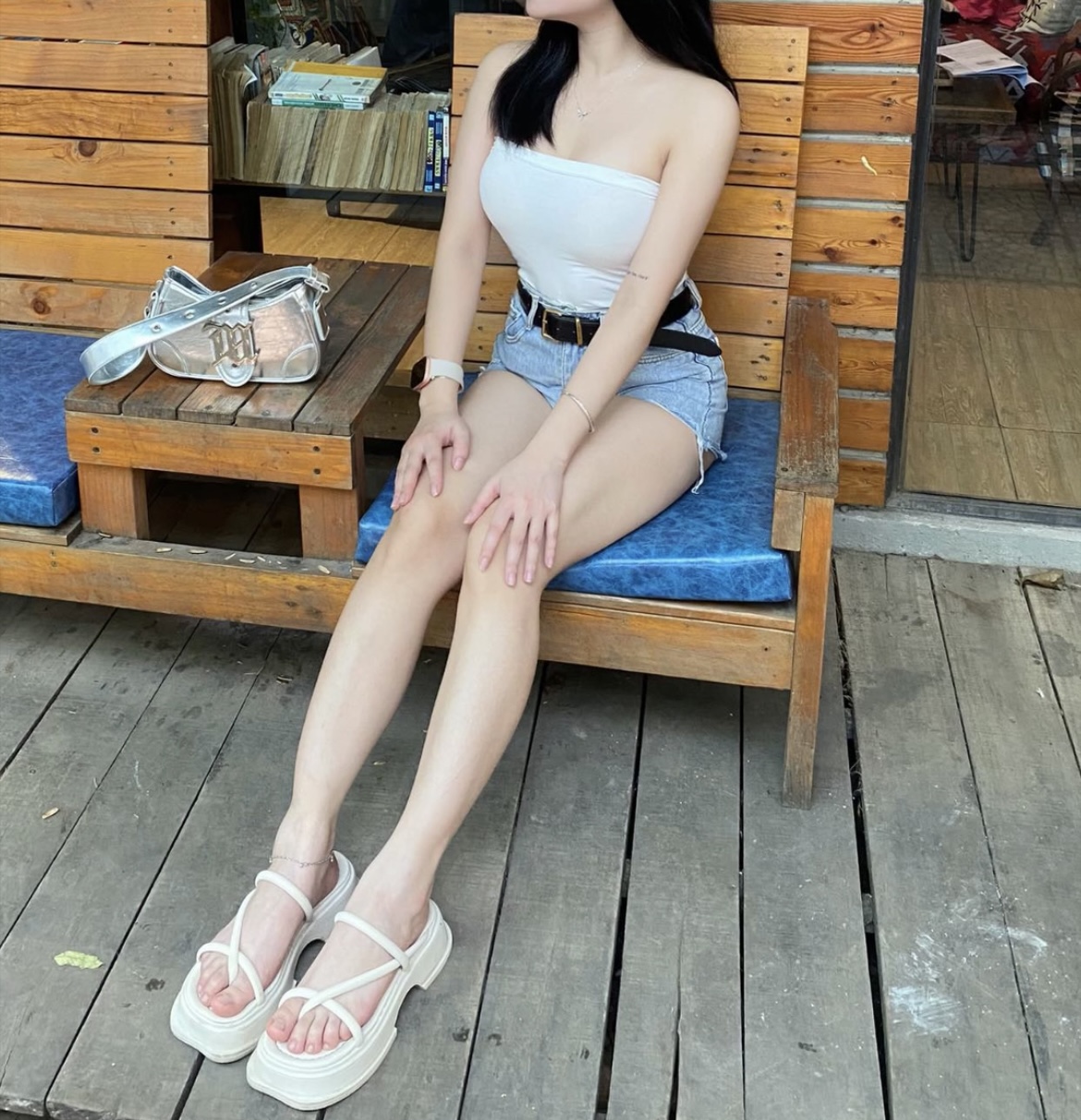 258037-2b8fc7a23528.jpeg